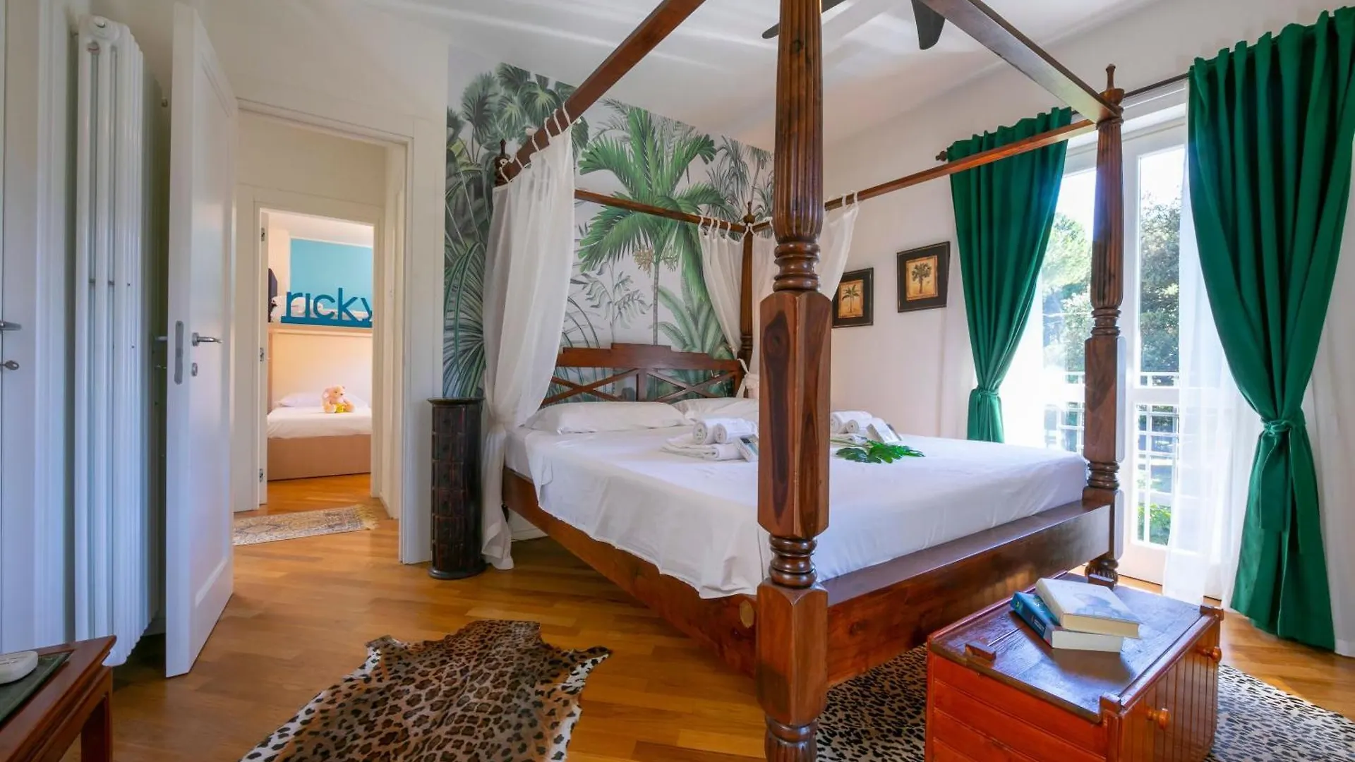 Villa Victor 100M From Sea - Happy Rentals Marina di Massa